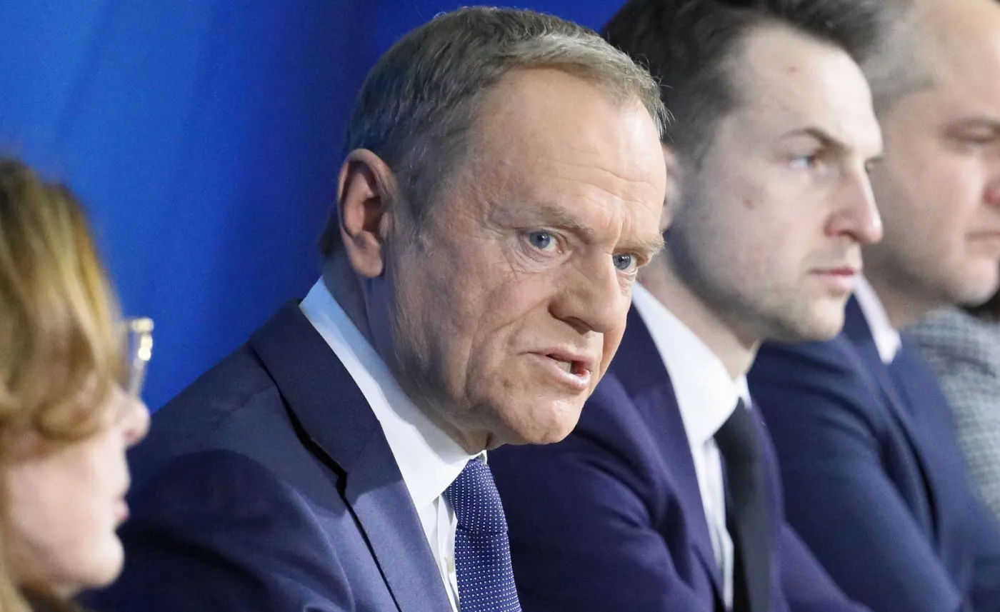 Tusk wspiera działania rządu w sprawie zaostrzenia sankcji wobec Rosji