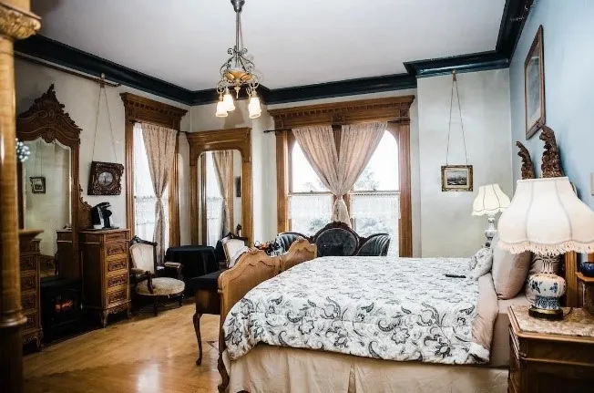 TOP 5 najmniejszych zamków na świecie