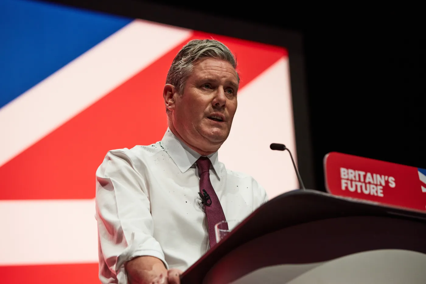 Sir Keir Starmer: adwokat praw człowieka, który chce uratować Partię Pracy. Czy osiągnie sukces Blaira?