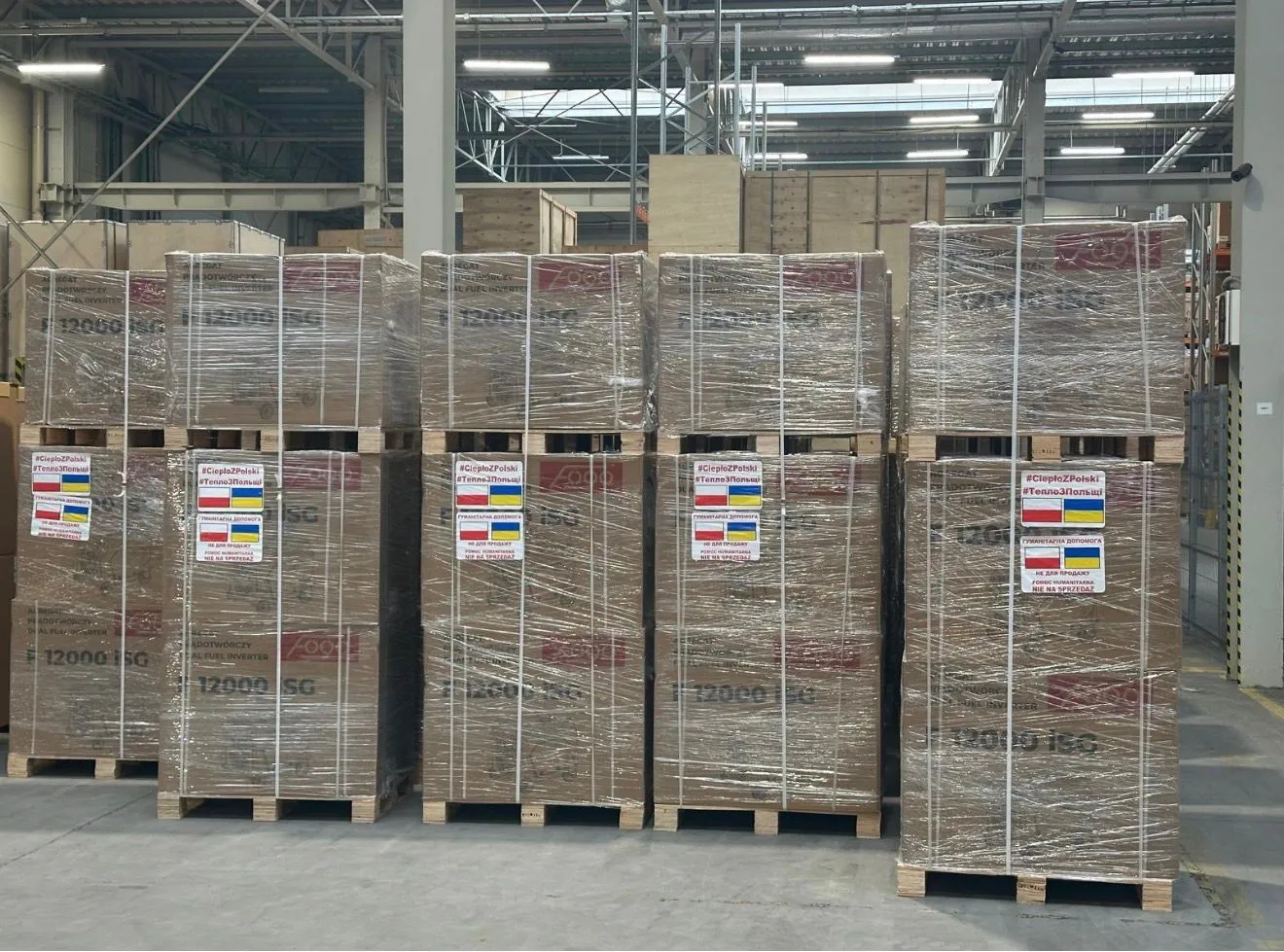 Generatory zakupione dla Ukrainy gotowe do wysyłki.