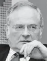 ekonomista, doradca prezesa NBP, były minister finansów i były członek zarządu NBP