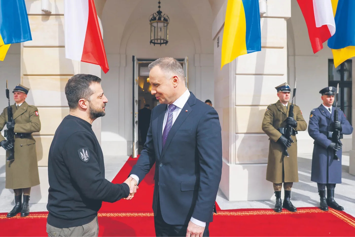 Relacje Warszawy z Kijowem. Co liczy się najbardziej?