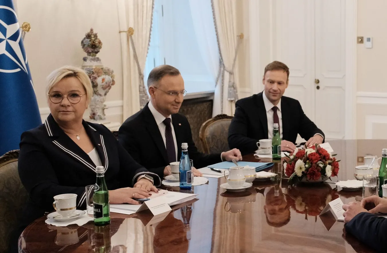 Spór o publiczne media. Prezydent chce zainicjować rozmowy na temat systemowego rozwiązania problemu