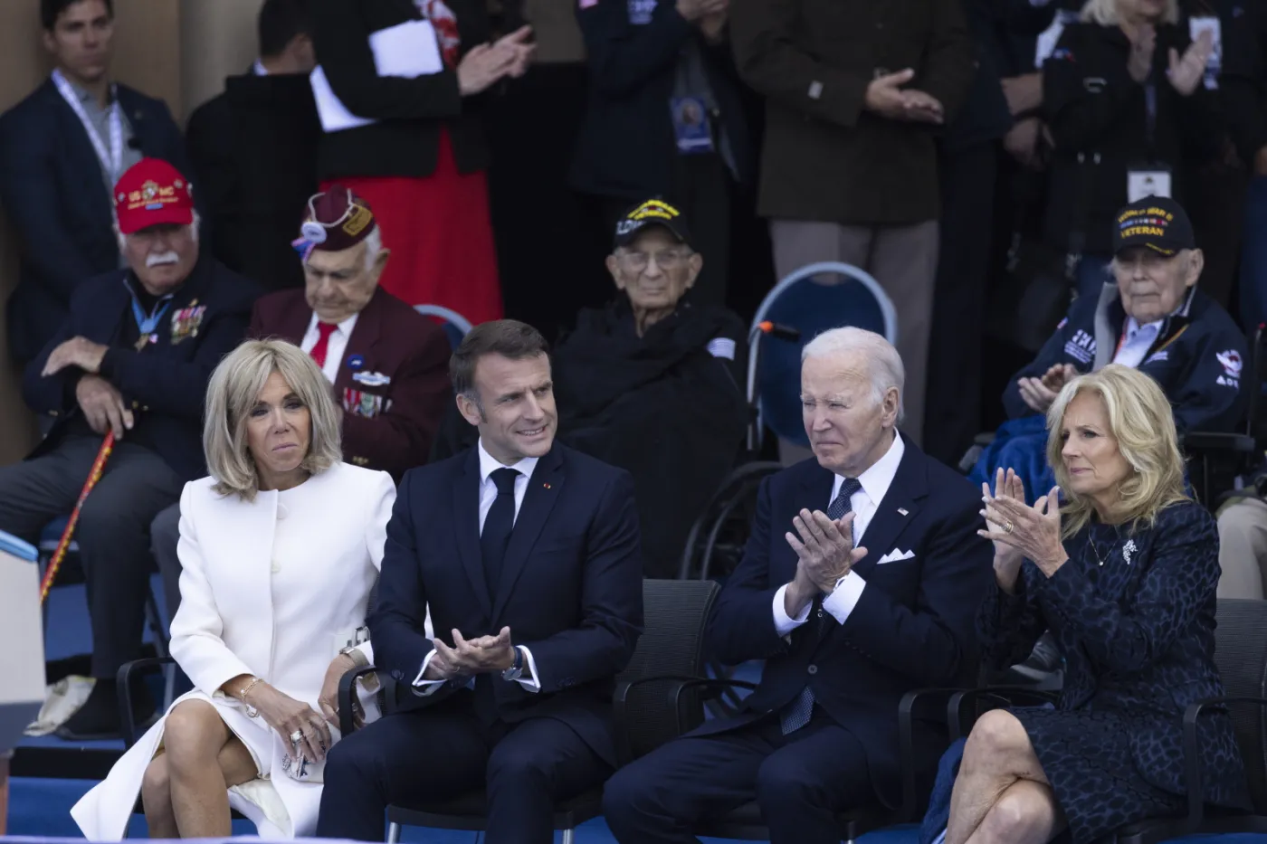 Joe Biden i Jill Biden podczasobchodów 80. rocznicy D-Day 