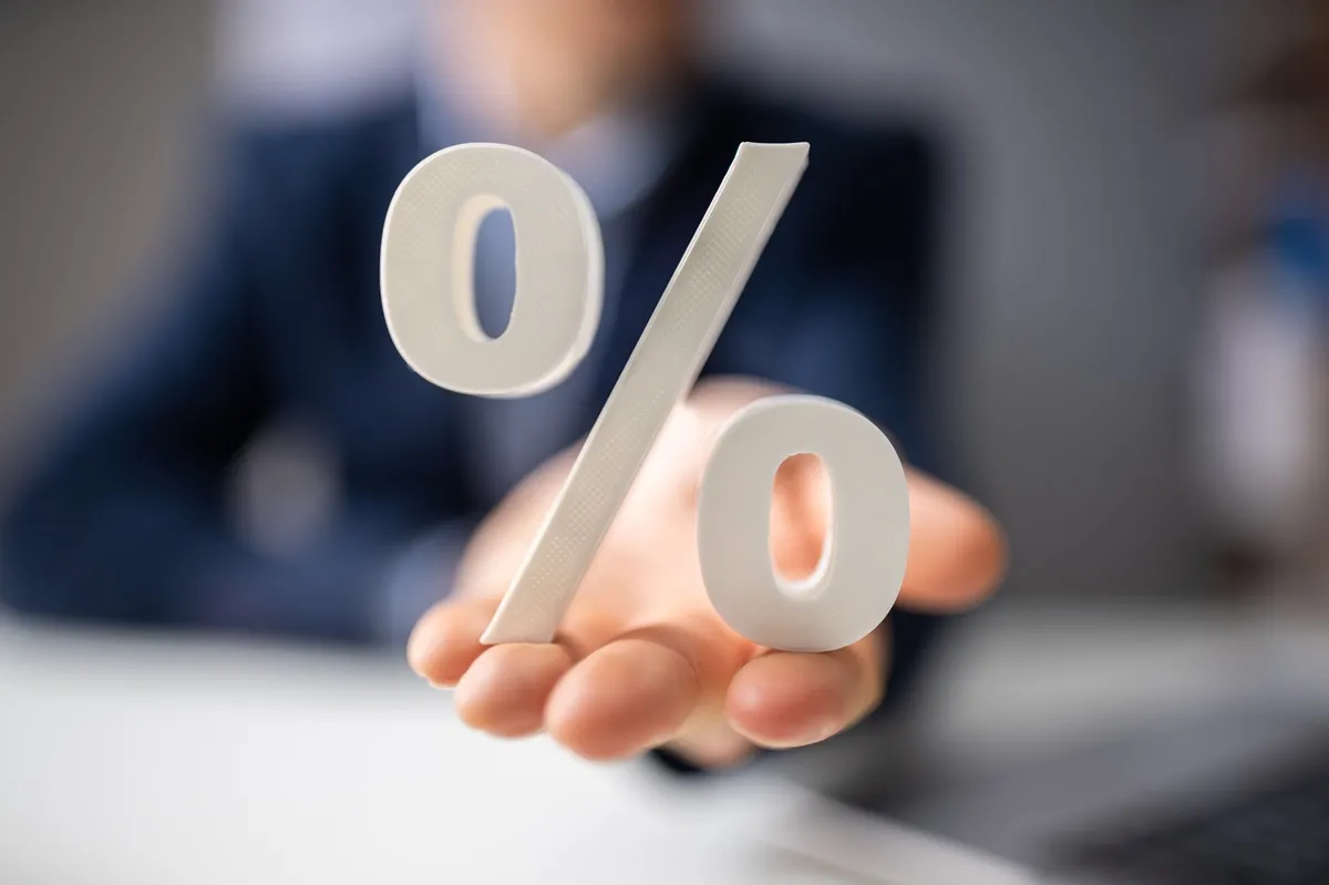 Waloryzacja 2026: minimalna emerytura w końcu powyżej 2 tys. zł? Mamy wyliczenia