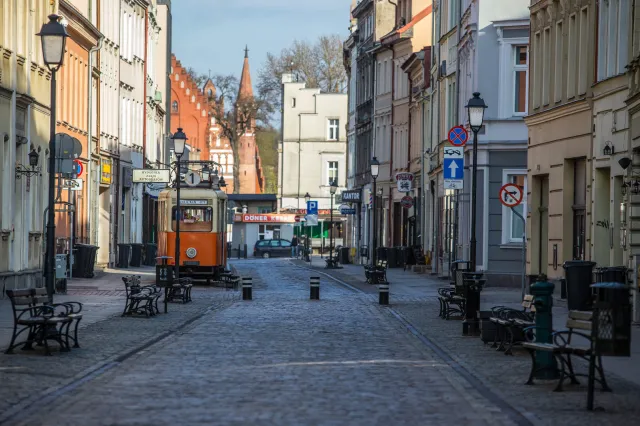 Lockdown w Polsce coraz bliżej. Co oznacza narodowa kwarantanna?