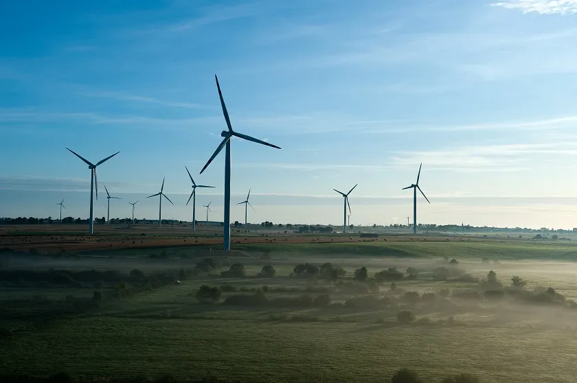 Ustawa wiatrakowa, czyli "prezent" dla przyszłej opozycji