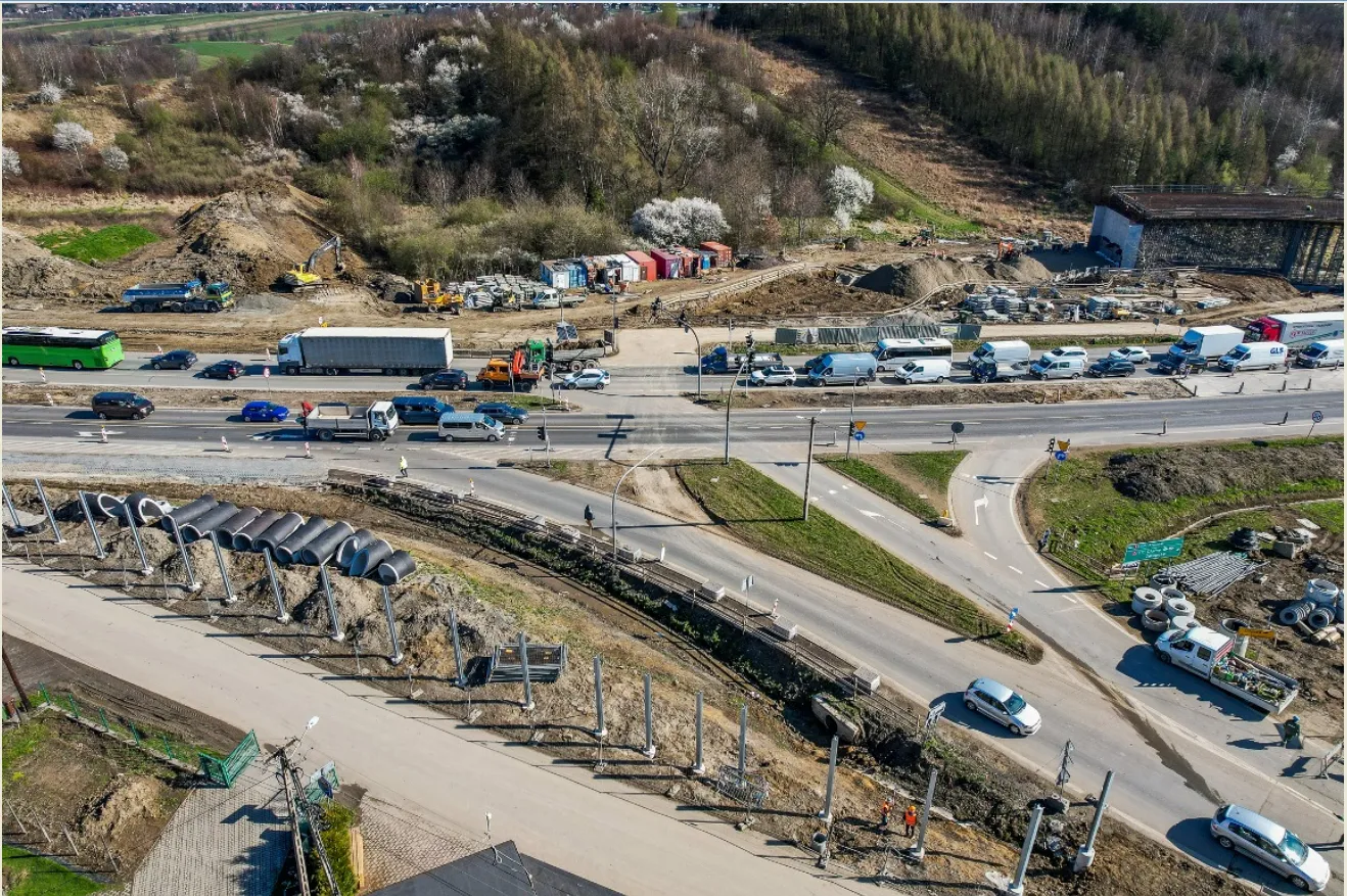 skrzyżowaniu Zakopianki z ulicą Sobieskiego w Myślenicach