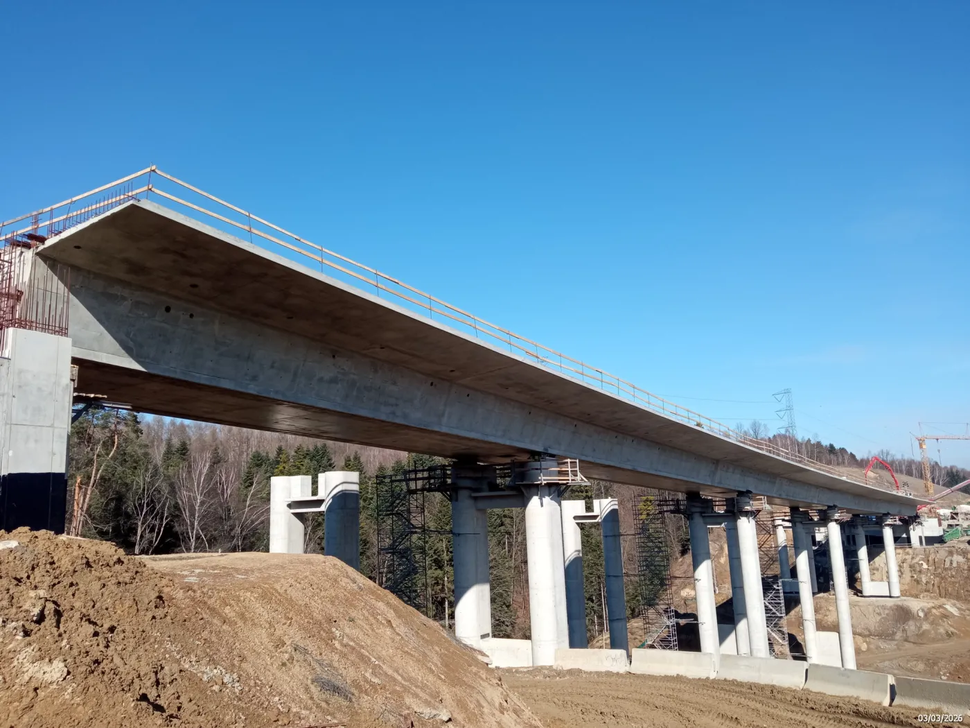 budowa _ estakada na odcinku S19 między Babicą a Jawornikiem