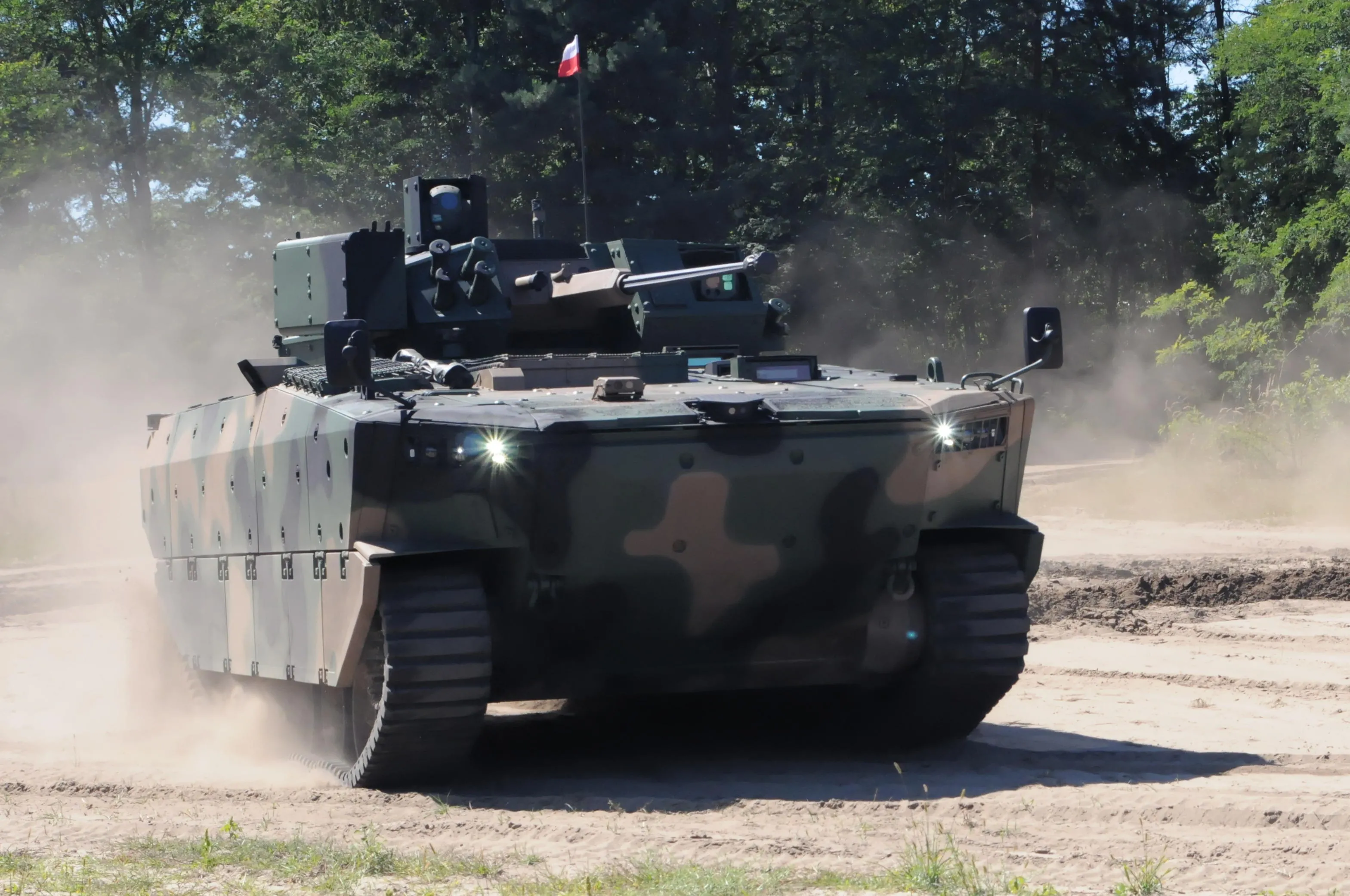 The hit of the Polish arms manufacture  is increasing  in strength. A fresh  era is coming