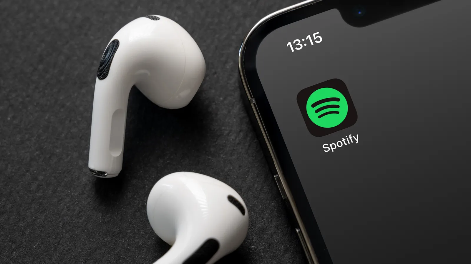 Popularna platforma muzyczna Spotify będzie oznaczać artystów AI i wykluczać ich z rekomendacji