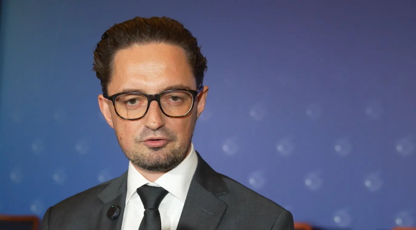 dr Tomasz P. Wiśniewski o transformacji energetycznej w EŚW