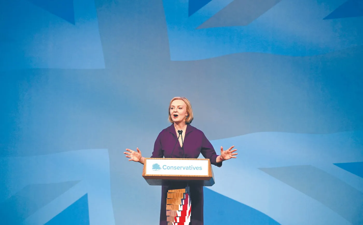 Konserwatywna premier na trudne czasy