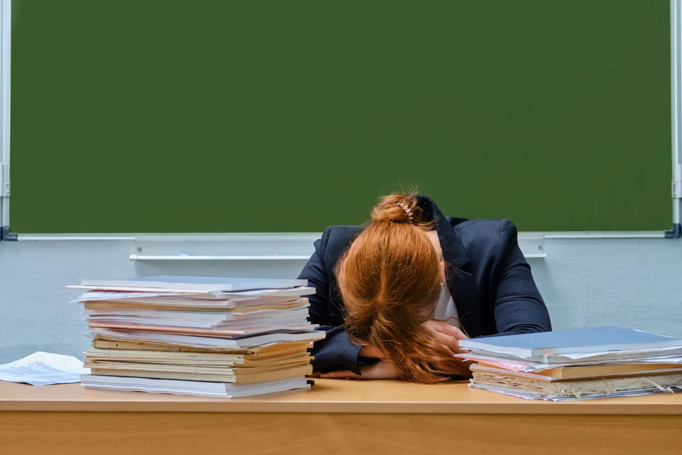 Ile nauczyciel dostaje za sprawdzanie matur? Konkretne stawki