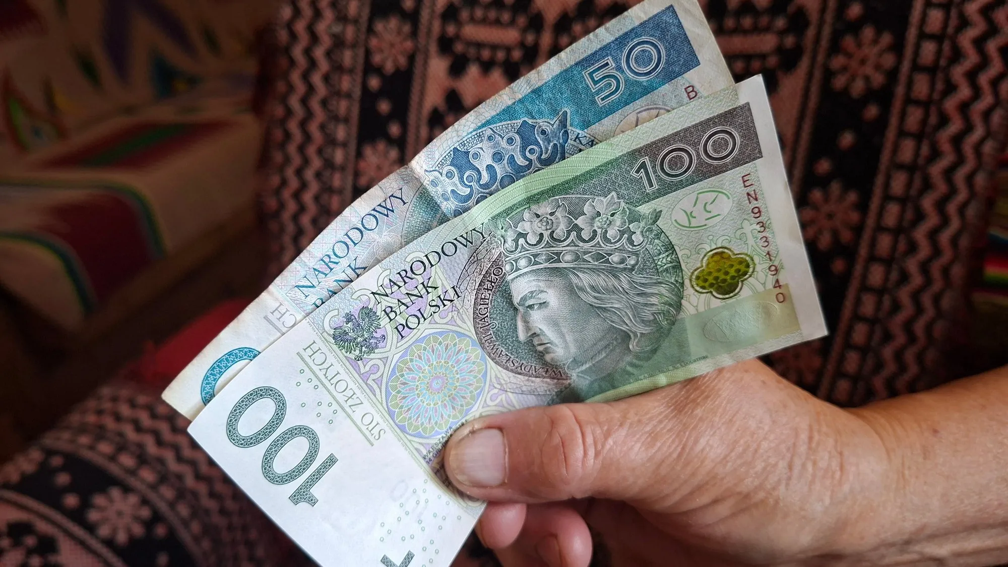 Emerytury w 2027 roku. Rząd zdecydował o ważnym elemencie waloryzacji