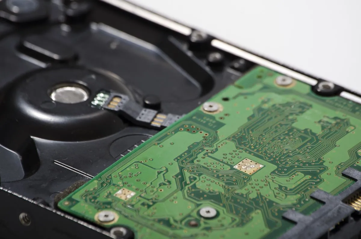 Czy recykling starej elektroniki rozwiąże problem niedoboru pierwiastków ziem rzadkich?