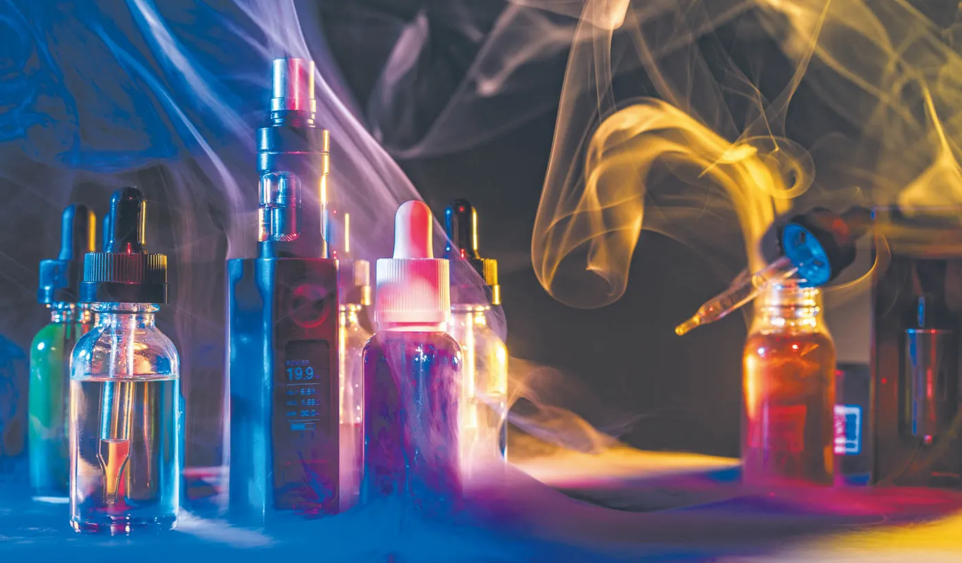 Będzie zakaz ws. jednorazowych e-papierosów? Firmy walczą, bo chodzi o duże pieniądze