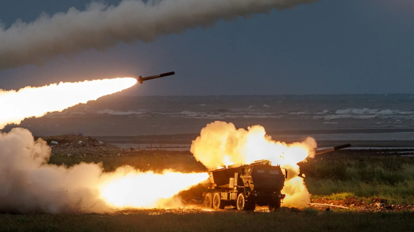 HIMARS w akcji. Tajwan wystrzelił rakiety w stronę Chin