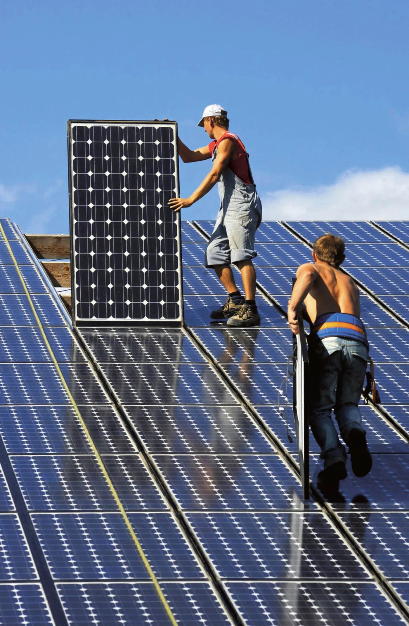 Pod prąd podwyżkom. Zielona energia nie oznacza wcale energetycznej niezależności