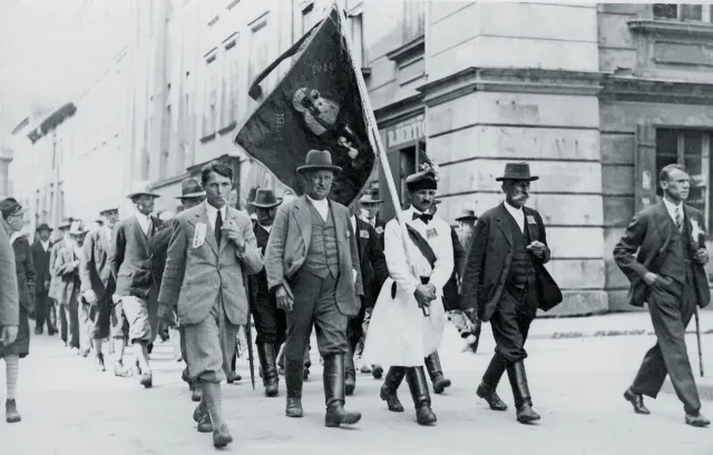 Piłsudski tolerował opozycję, dopóki była podzielona