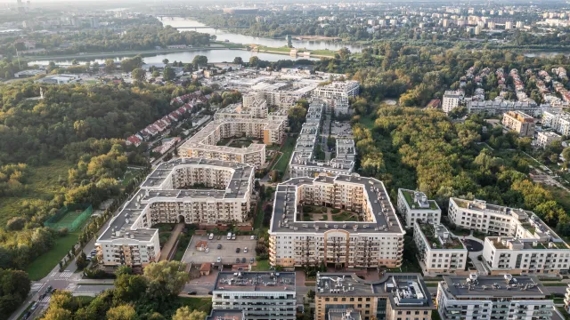 Drastyczne podwyżki cen prądu dla wspólnot i spółdzielni. RPO pisze do URE