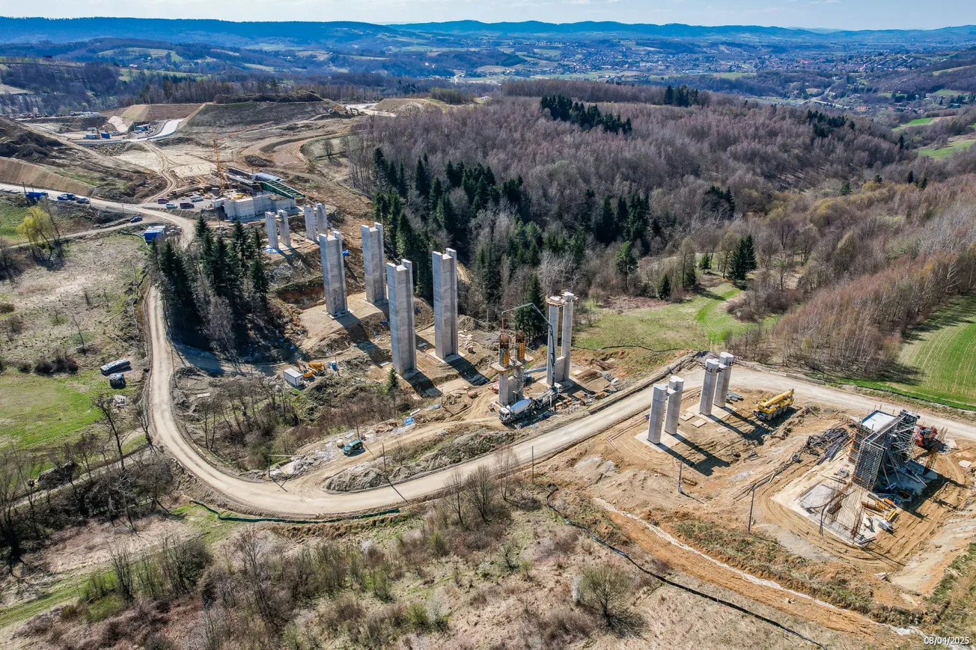 Budowa najwyższej w Polsce estakady na trasie S19 Babica–Jawornik_1 