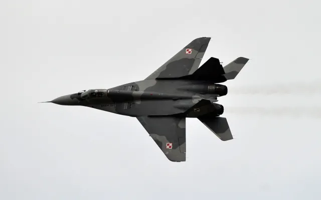 Ten polski myśliwiec poleciał na wojnę. Atakuje rosyjskimi rakietami