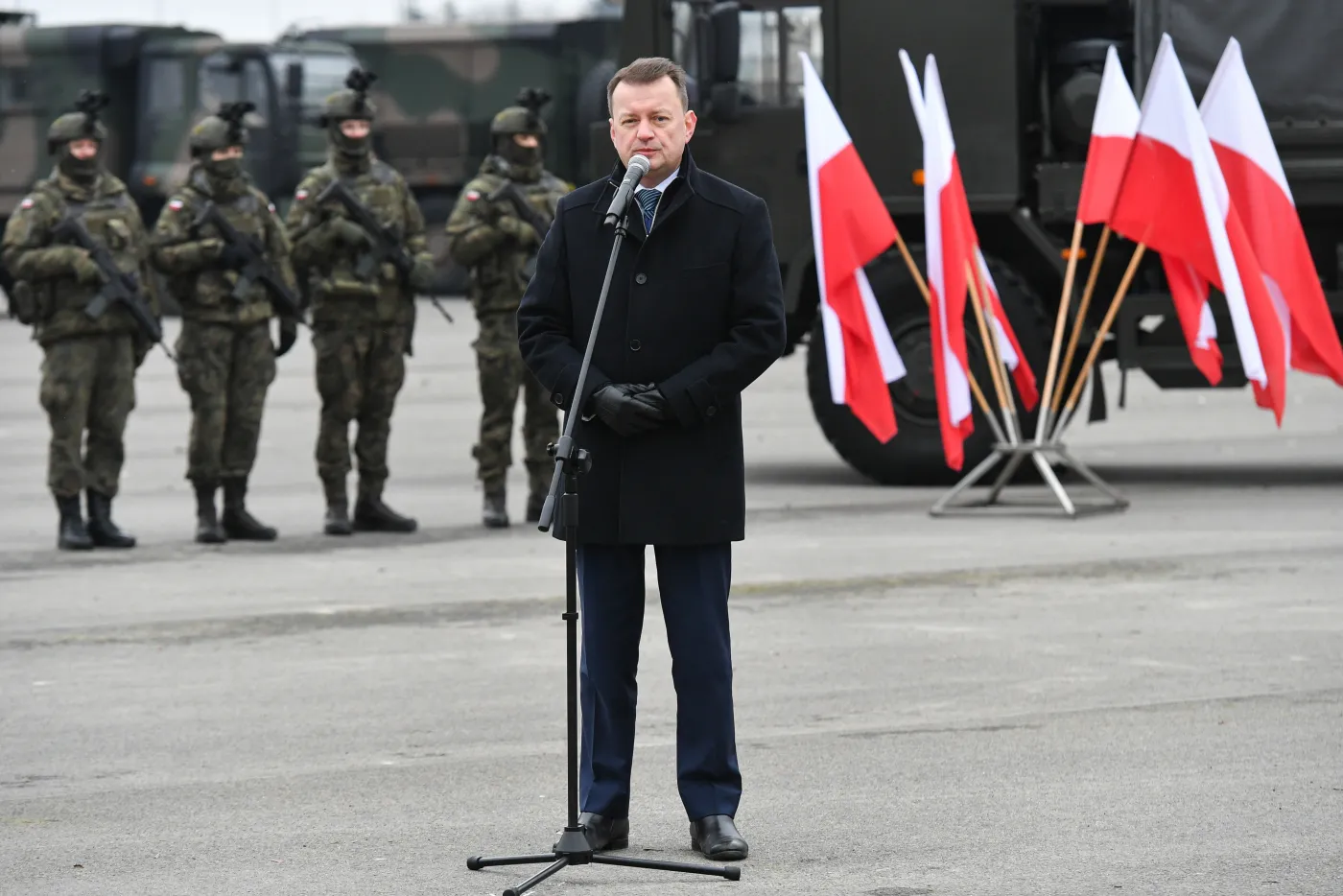 Szef MON: Tworzymy nowe brygady WOT, celem co najmniej 50 tys. żołnierzy obrony terytorialnej