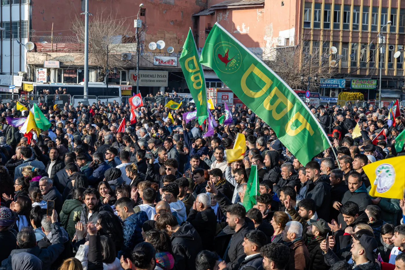 To koniec 40-letniej wojny? Rebelianci ogłaszają zawieszenie broni