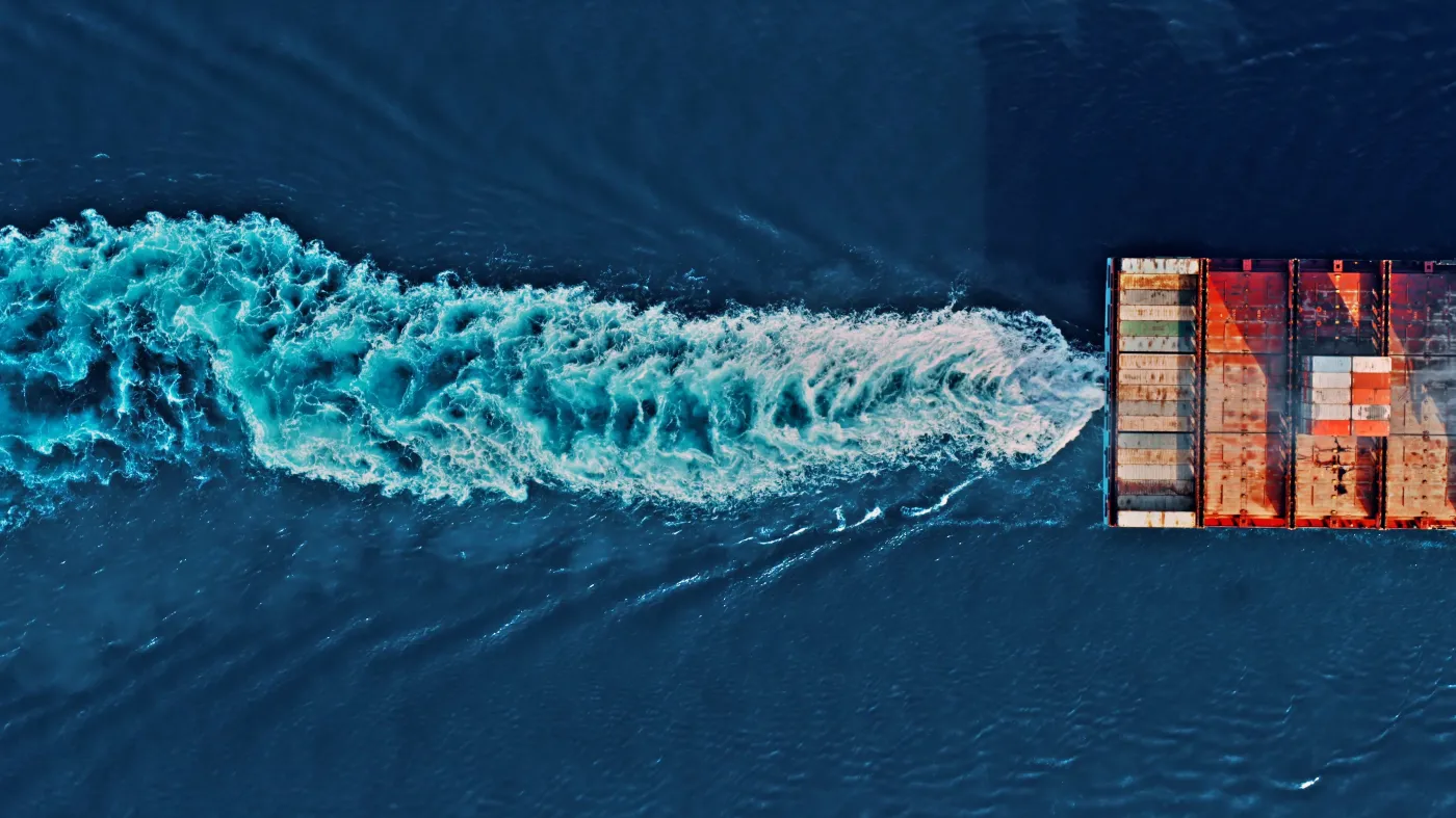 Alarm w Europie. Statek z wybuchowym ładunkiem może stanowić zagrożenie