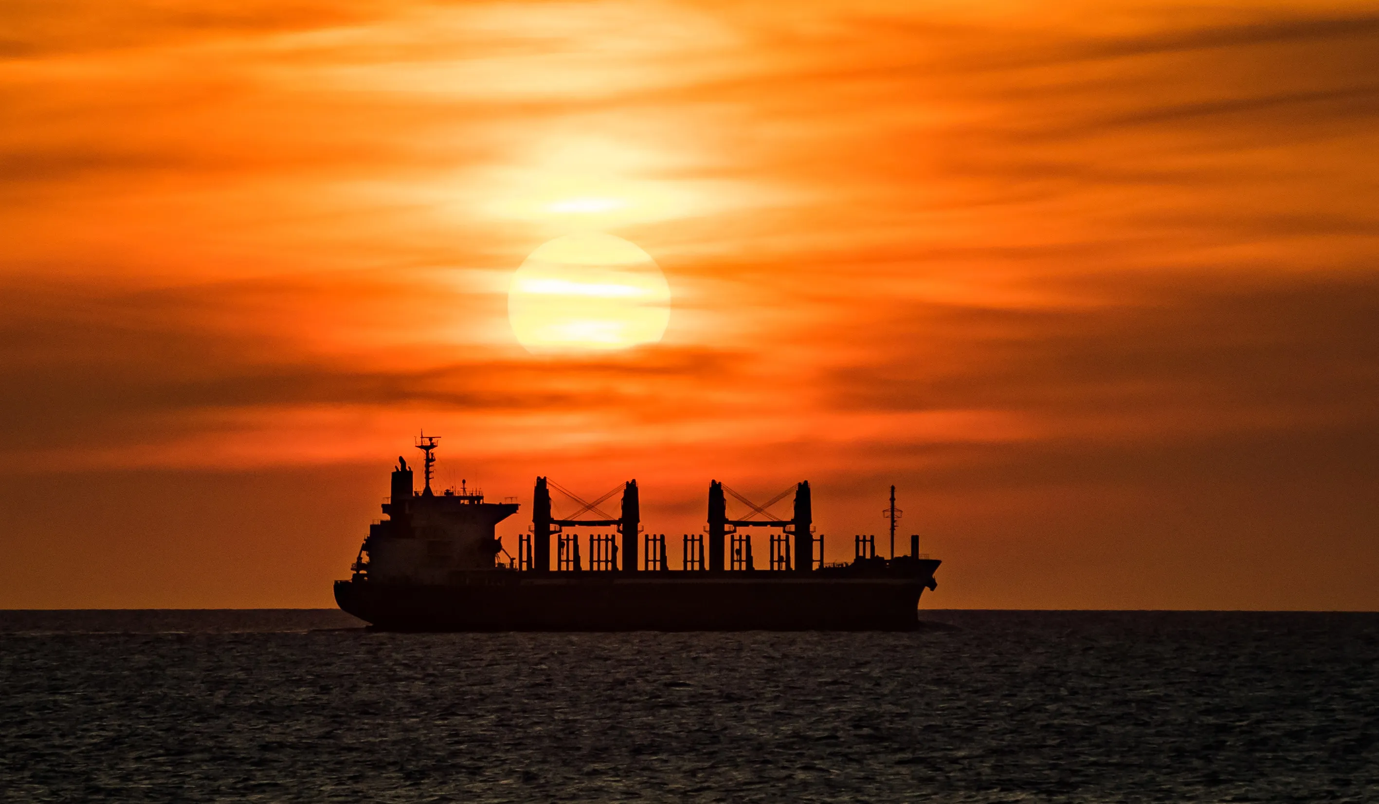 Ukrainian attacks are ruining Russian exports. Moscow is looking for fresh  sea routes