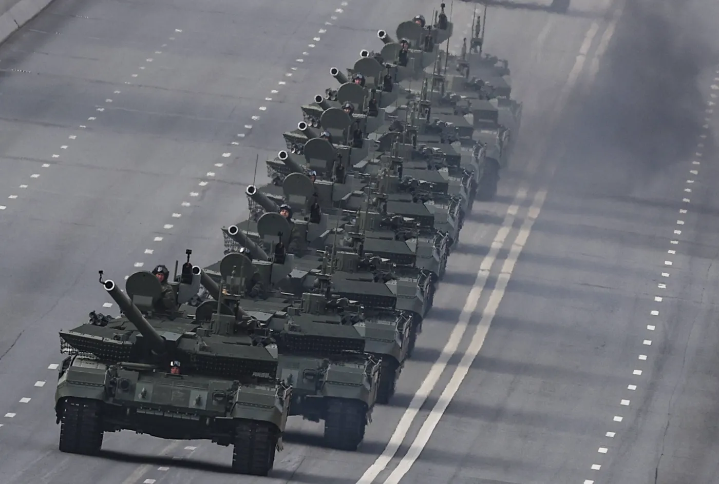 Odkryli konwój pełen czołgów T–72. W Rosji dzieje się coś niepokojącego