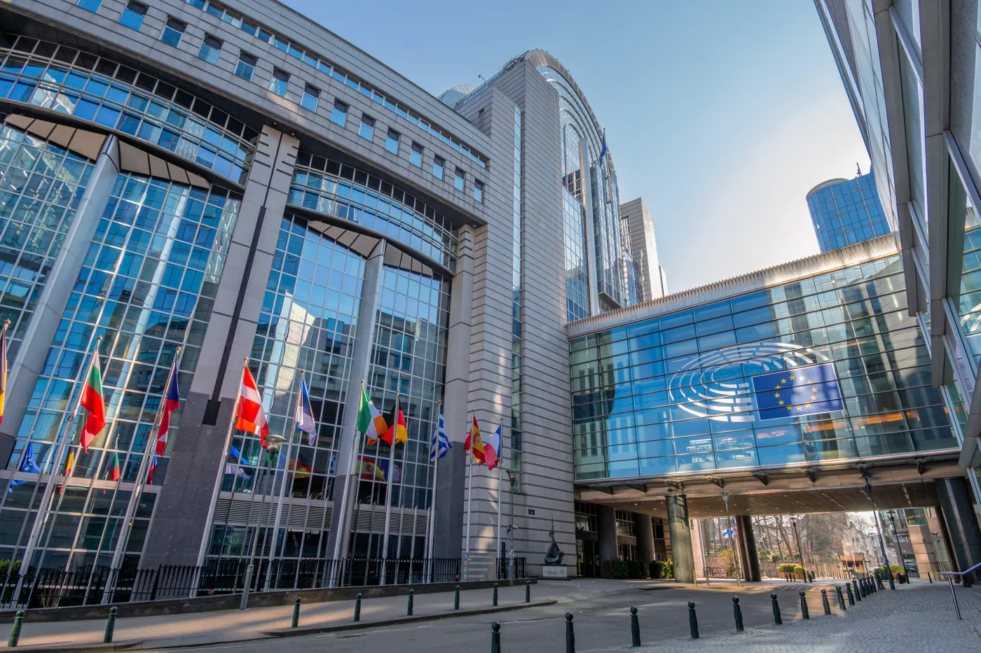 Parlament Europejski alarmuje.