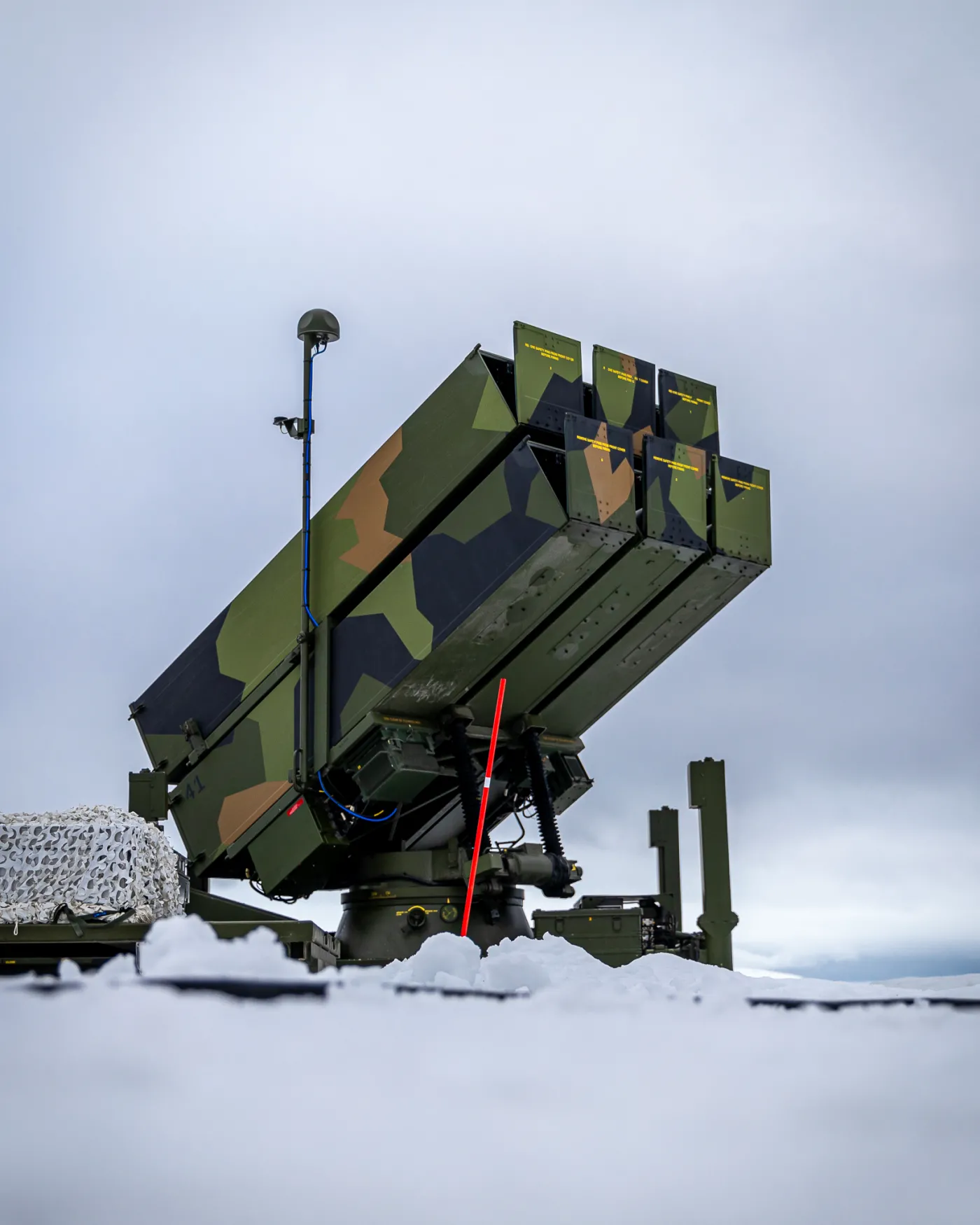 Oprócz wyrzutni systemu Patriot Ukraina otrzymała także systemy przeciwlotnicze NASAMS. Widoczny na zdjęciu należy do Norwegii.