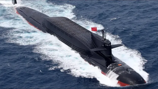 Chiny szykują się do wojny z USA. Coś niepokojącego dzieje się na oceanach