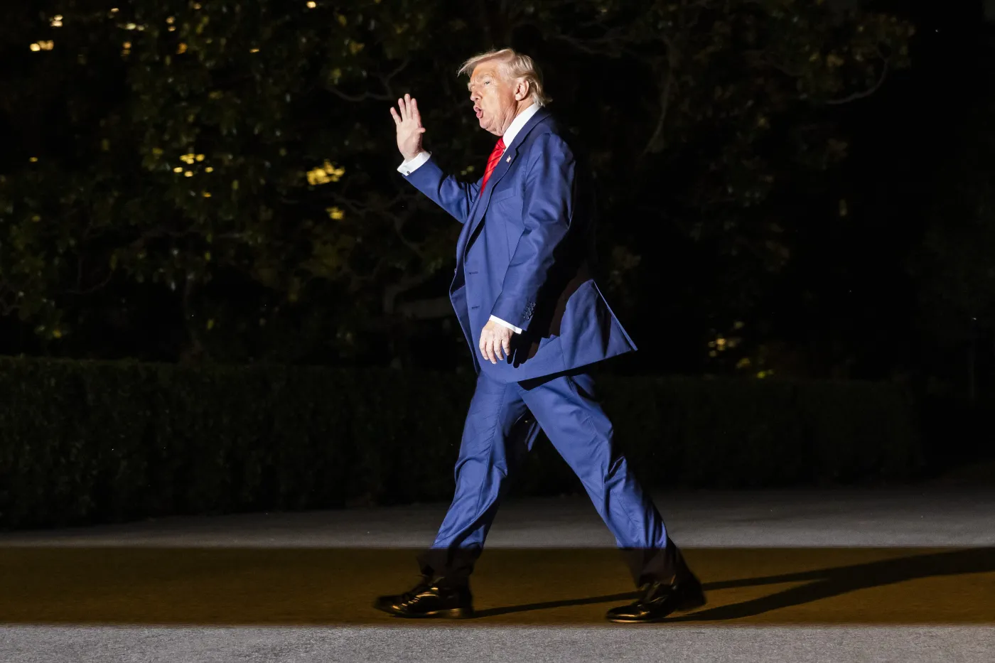 US President Trump returns to DC from Bedminster