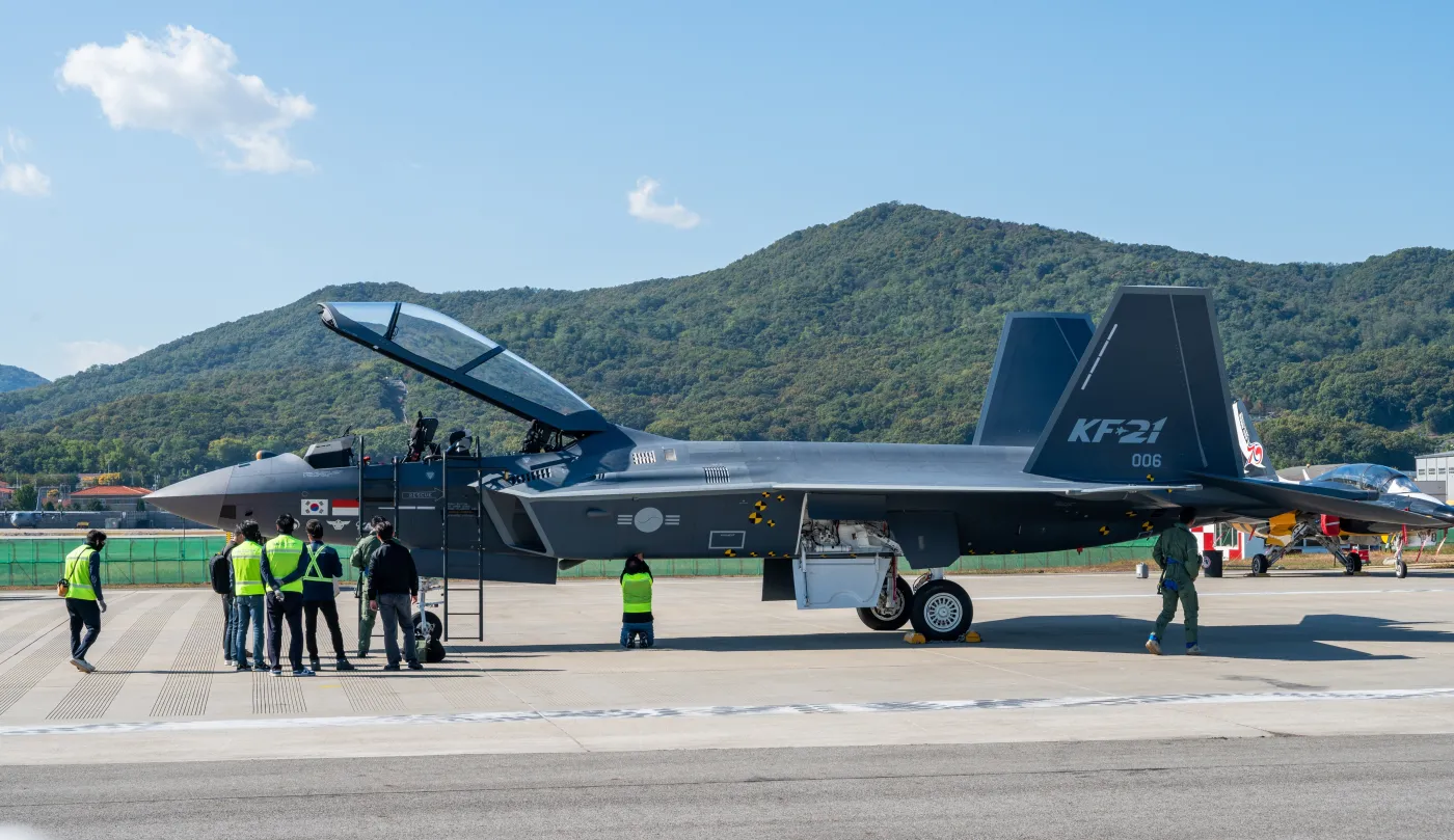 Seongnam,,South,Korea,-,Oct,21,2023:,Kf-21,Boramae,Displayed