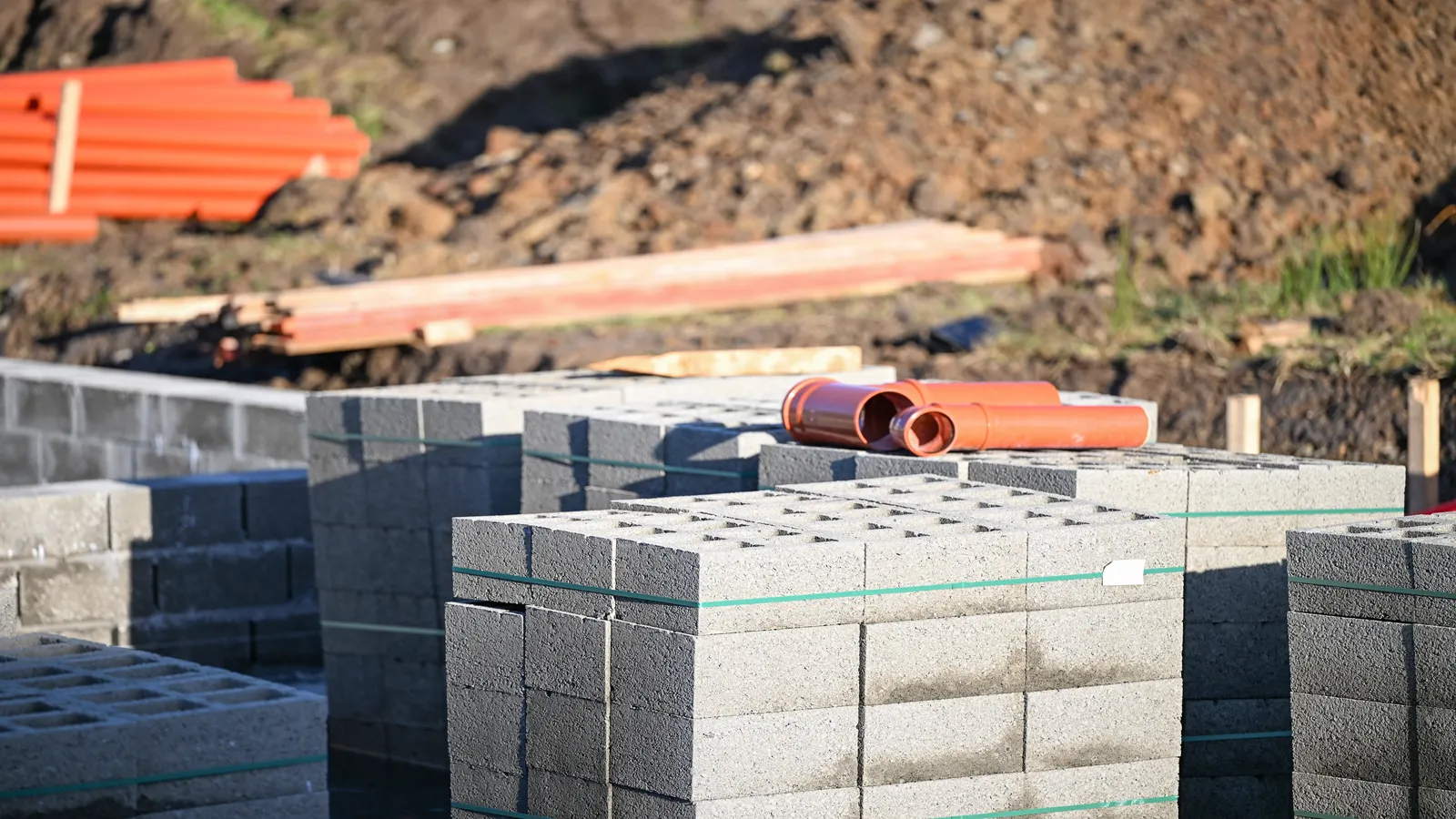 Branża budowlana. Rosną ceny materiałów budowlanych w kwietniu oznacza więcej inwestycji czy skutek inflacji?
