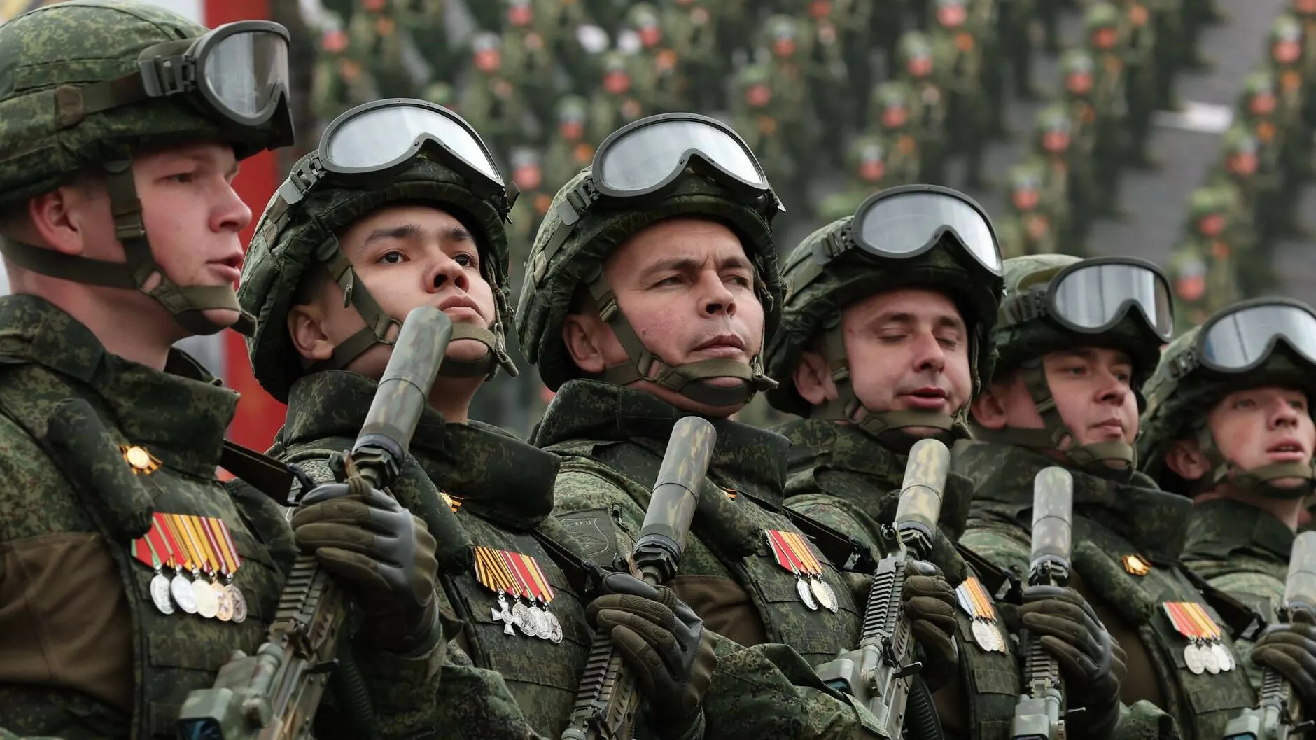 After being sent to the front, they do not last  30 minutes. Russia's dramatic failure  record