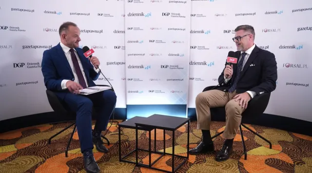 Transport publiczny w XXI wieku. Autobus i pociąg muszą grać w jednej drużynie