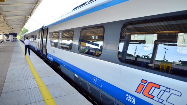 PKP Intercity: Pociąg Warszawa-Chorwacja - cena biletu. Ile kosztuje bilet na bezpośredni pociąg do Chorwacji? Kiedy rusza pociąg Warszawa-Rijeka?