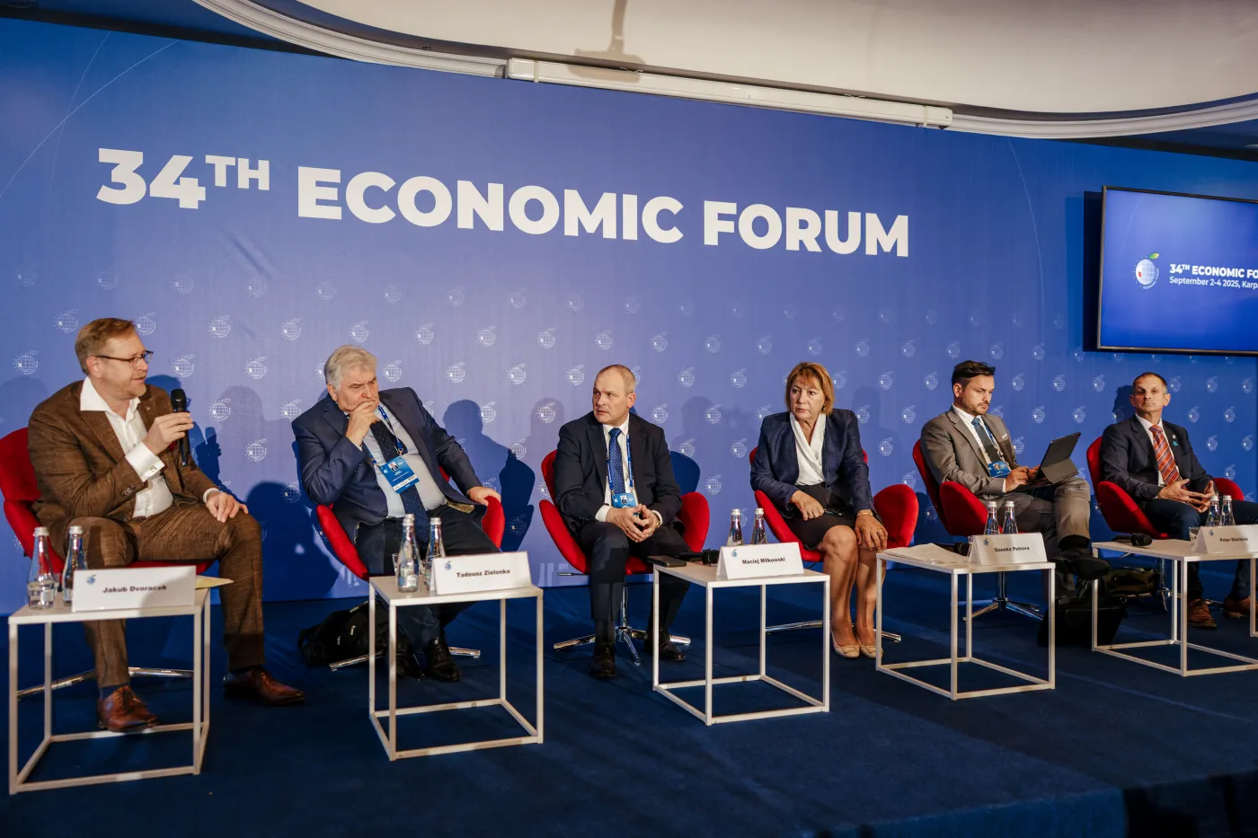 Eliminowanie źródeł nierówności w ochronie zdrowia w Europie Środkowo-Wschodniej