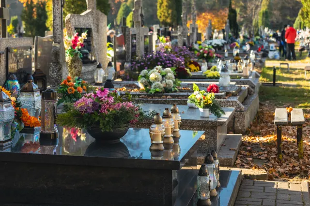 Ludzkie prochy nie tylko w urnie. Jest petycja w tej sprawie