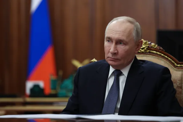 Nagły zwrot w Niemczech. Wezwanie do rozmów z Rosją, w tle groźby pod adresem Putina