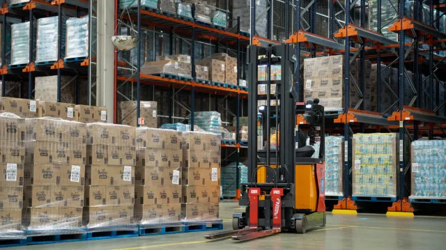 To centrum w Warszawie łączy znane marki i produkty z konsumentami w całej Europie