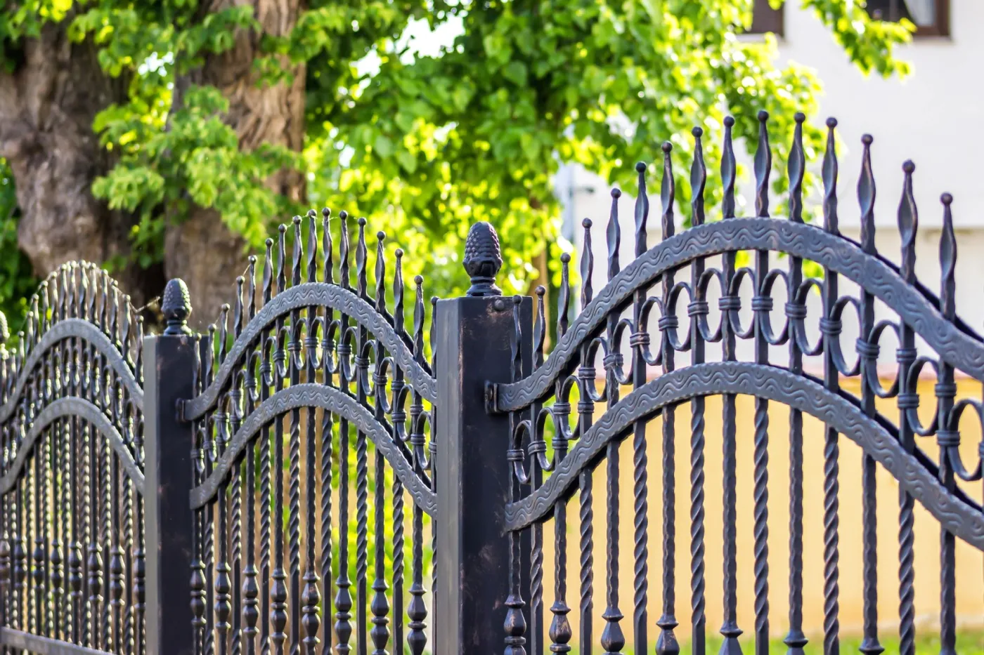 Trzeba teraz płacić podatek od ogrodzenia? To już przesądzone. Miliony Polaków w szoku