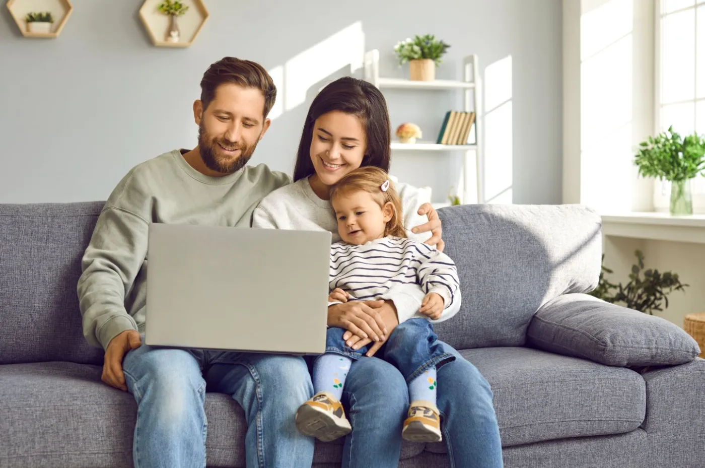 dziecko, rodzice, opieka nad dzieckiem, aktywny rodzic, świadczenia dla rodziców, babciowe