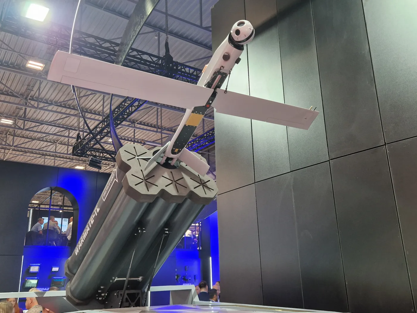 Warmate TL-R to rozpoznawczy dron dedykowany kompanijnym modułom ogniowym moździerzy Rak.