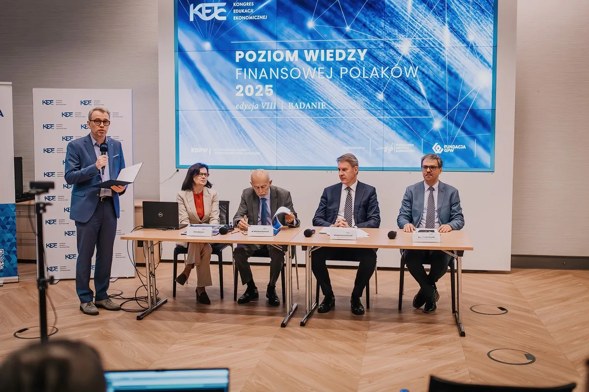 Polakom brakuje poczucia bezpieczeństwa ekonomicznego – edukacja szansą na zmiany