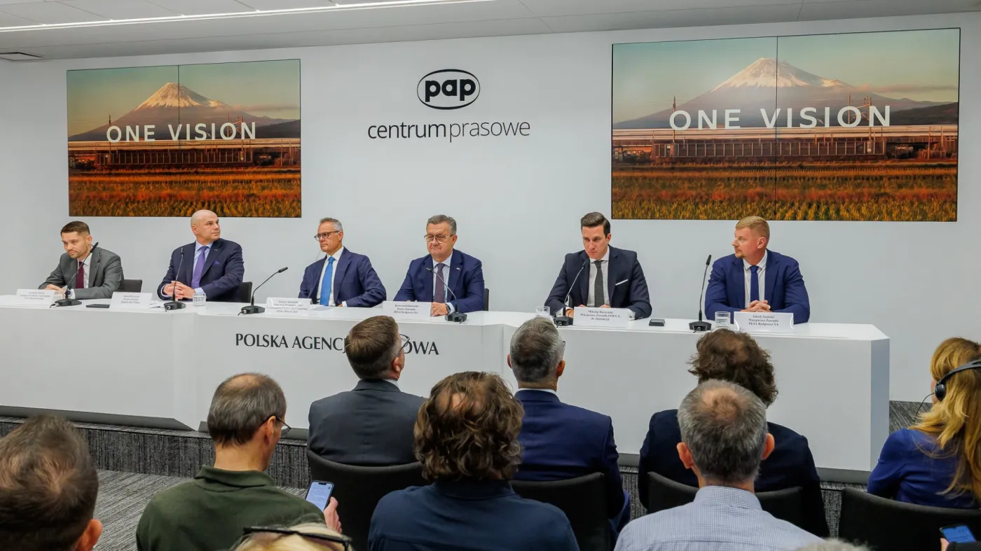 pkp intercity, technologia, ekspansja